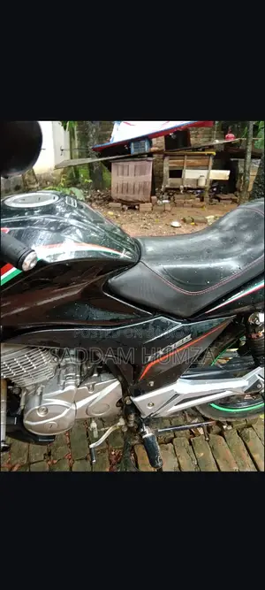 Aprilia FX 2023 Black