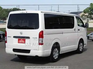 Toyota HiAce 2024 White