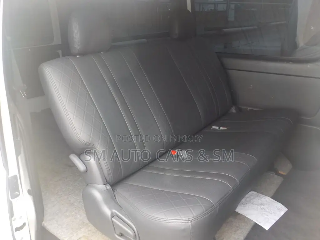 Toyota HiAce 2024 White