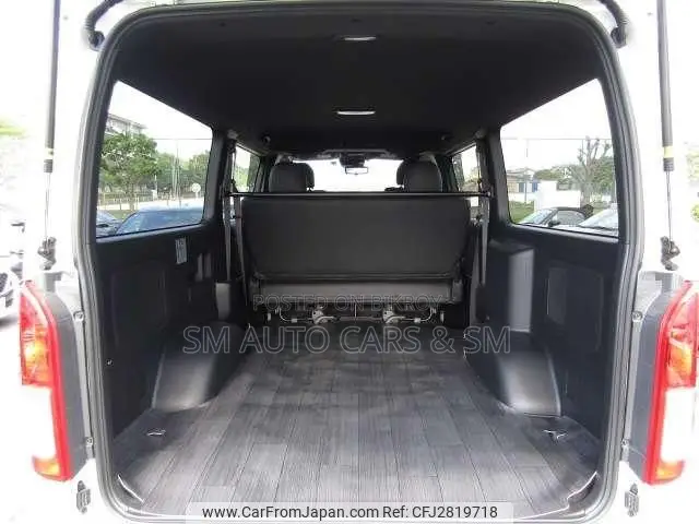 Toyota HiAce 2024 White