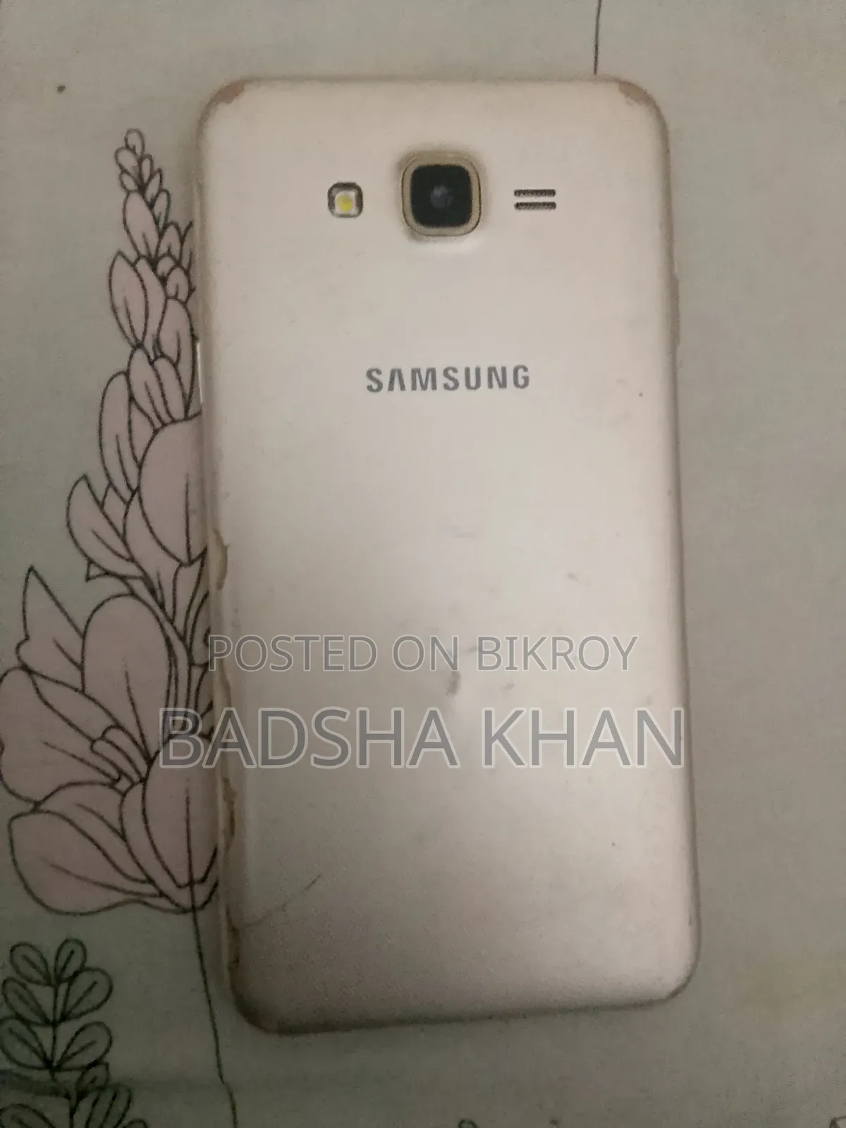 Samsung Galaxy J7 Nxt 16 GB Gold