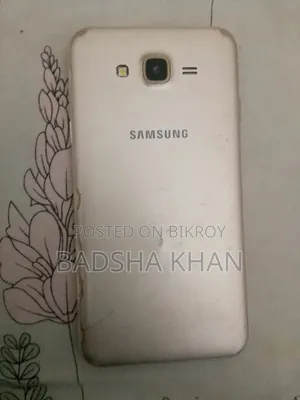Samsung Galaxy J7 Nxt 16 GB Gold