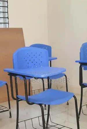 RFL Student Chair
