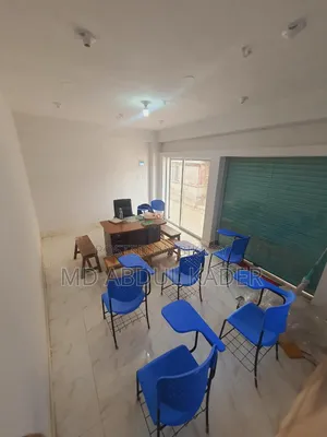 RFL Student Chair