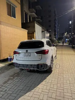 MG HS Exclusive 1.5T 2021 White