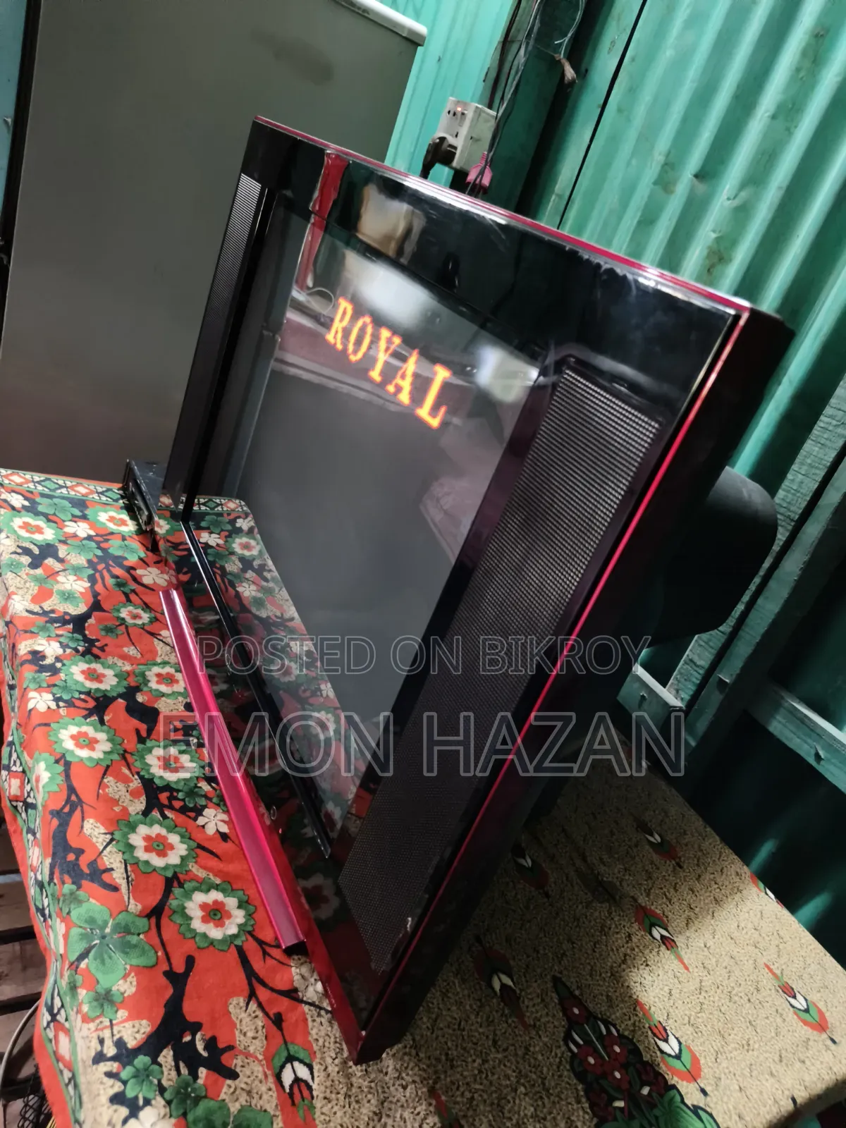 Royal Old TV