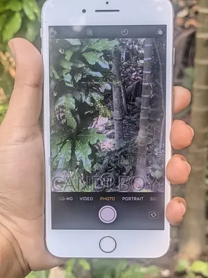 Apple iPhone 8 Plus 64 GB White