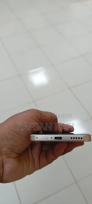 হনার ৪০০ ৫১২ জিবি গোল্ড