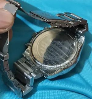 Mema Watch