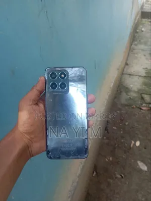 অনার এক্স৮ ৫জি ১২৮ জিবি ব্লু