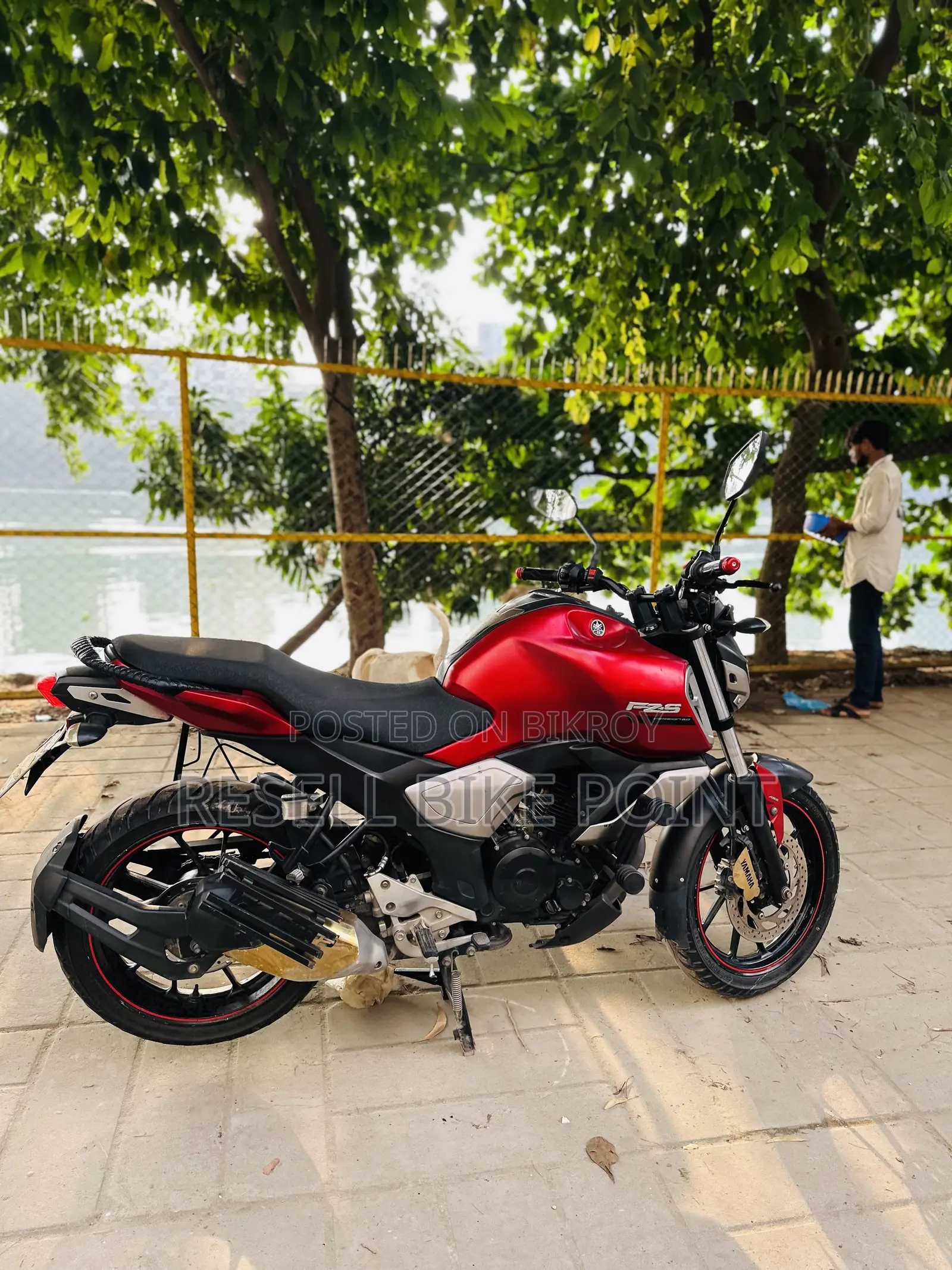 Yamaha FZS V3 2023 Red