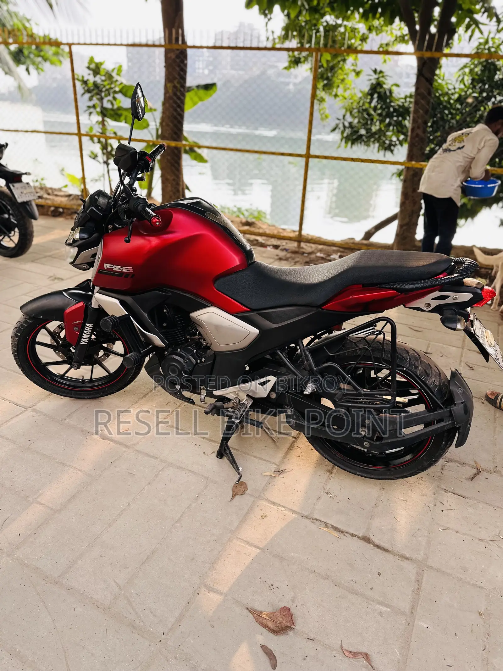 Yamaha FZS V3 2023 Red