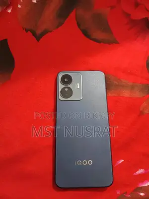 আইকিউও ১২৮ জিবি কালো