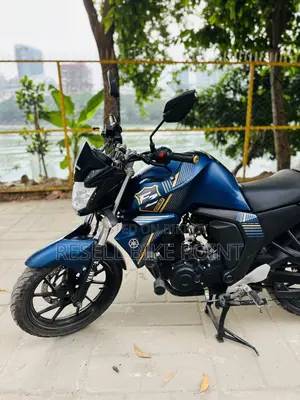 ইয়ামাহা এফজেএস ভি২ ২০২৫ নীল
