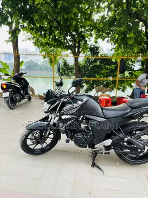 Yamaha FZS V2 2025 Black