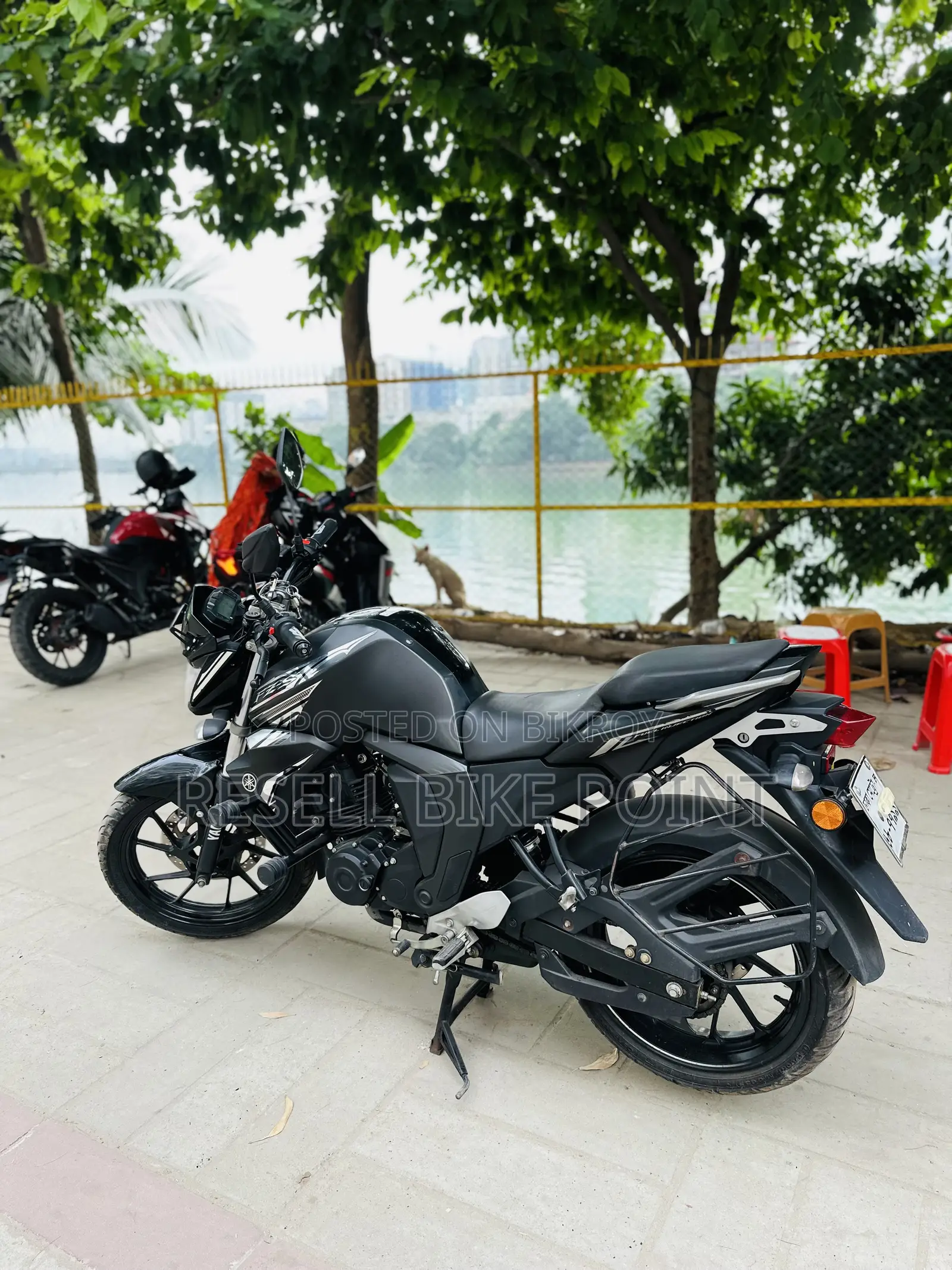 Yamaha FZS V2 2025 Black