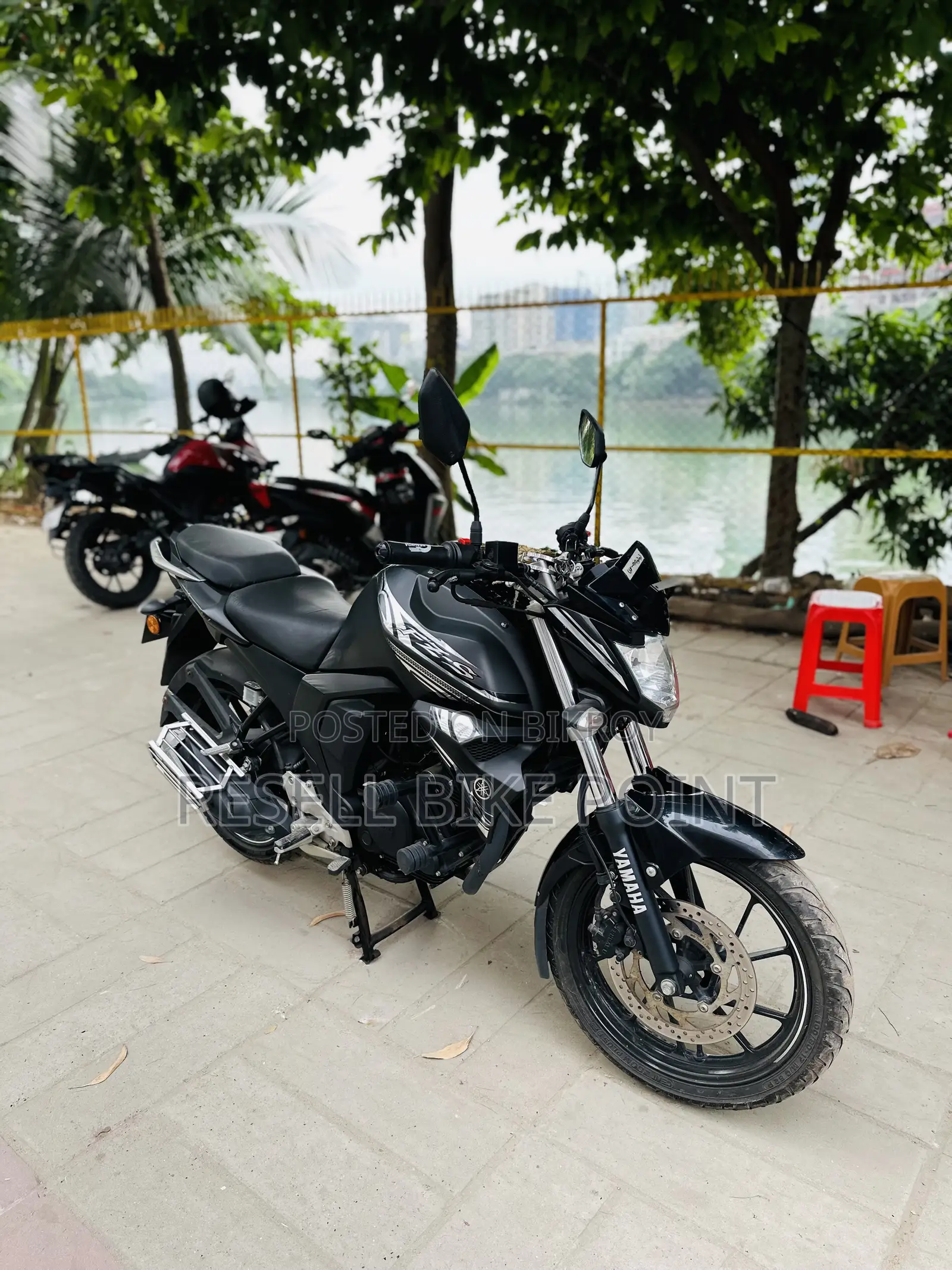Yamaha FZS V2 2025 Black