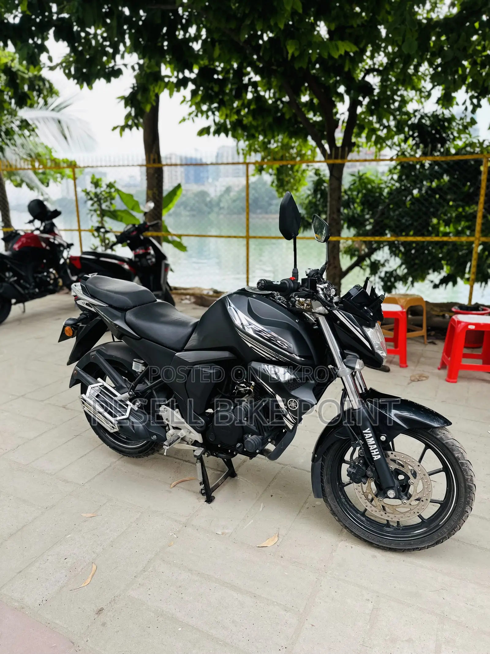 Yamaha FZS V2 2025 Black