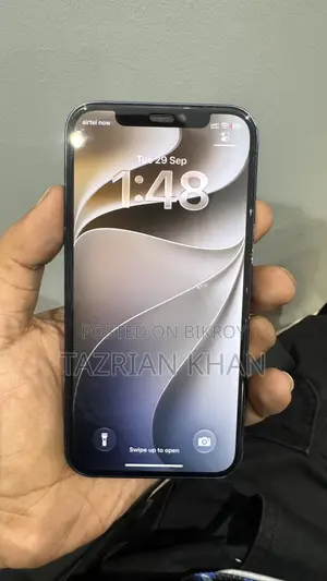 Apple iPhone 12 64 GB Black