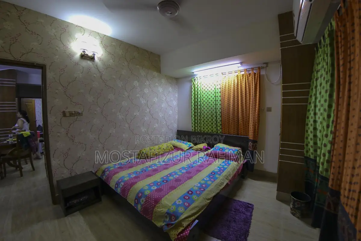 নিপবন জব্বার, রামপুরায় সাজানো ২-বেডরুমের অ্যাপার্টমেন্ট বিক্রয়ের জন্য