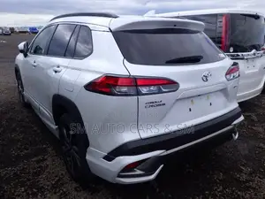 Toyota Corolla Cross 2025 Pearl