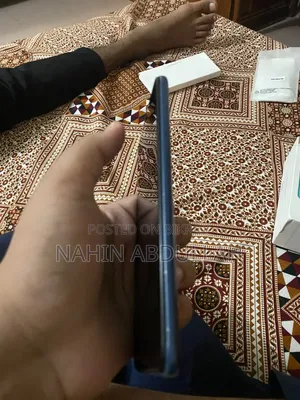 শাওমি ৪ জিবি নীল