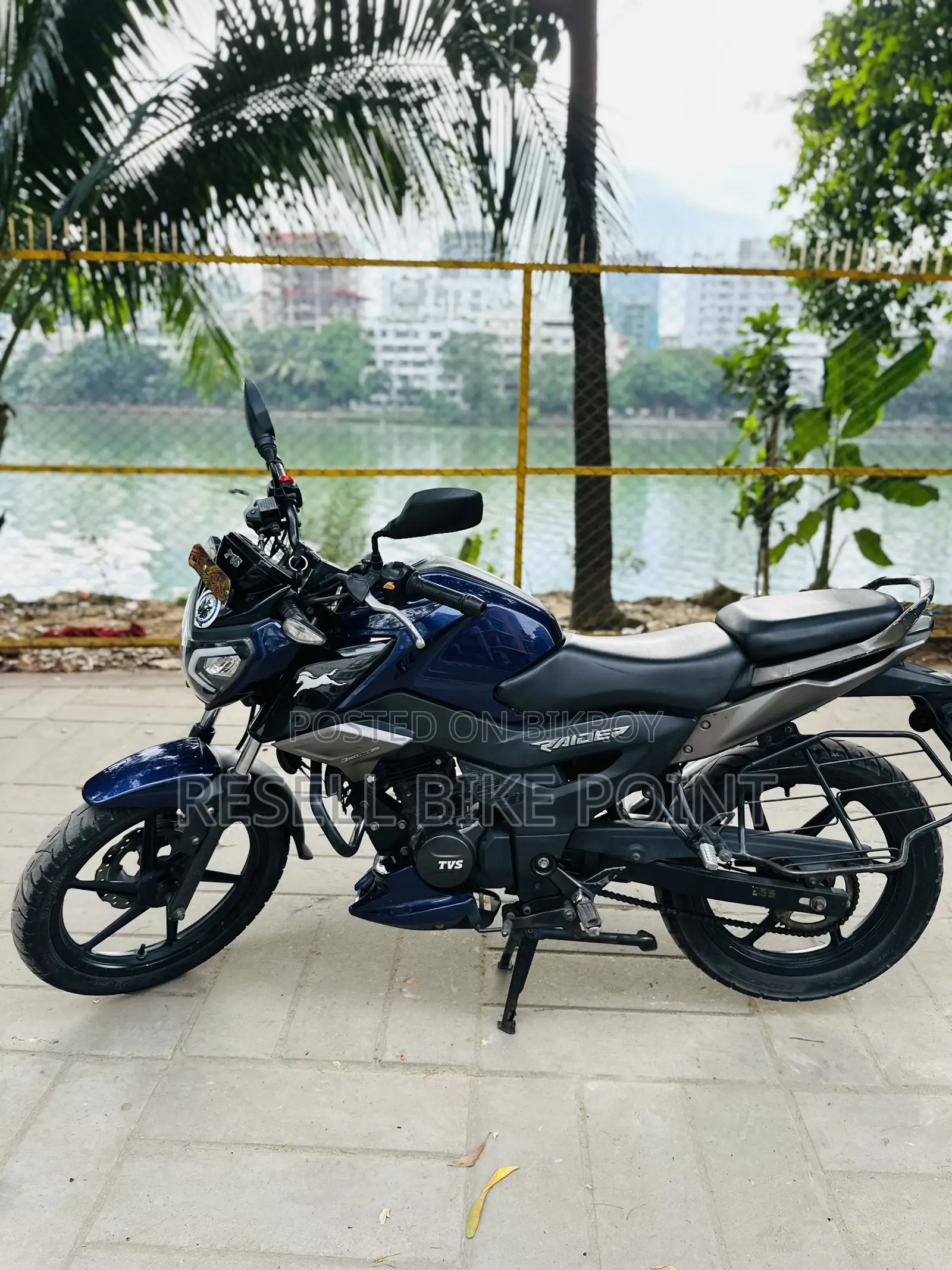 টিভিএস রাইডার ১২৫ ২০২২ নীল