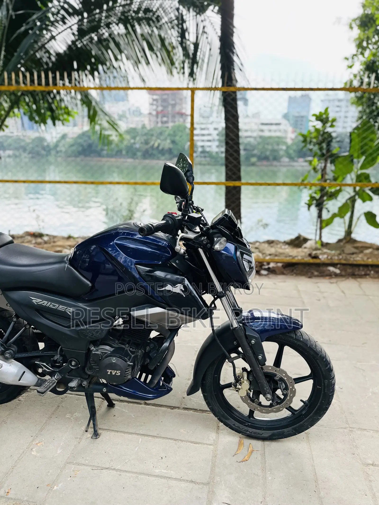 টিভিএস রাইডার ১২৫ ২০২২ নীল