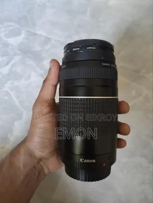 ক্যানন ৭৫-৩০০ মিলিমিটার লেন্স