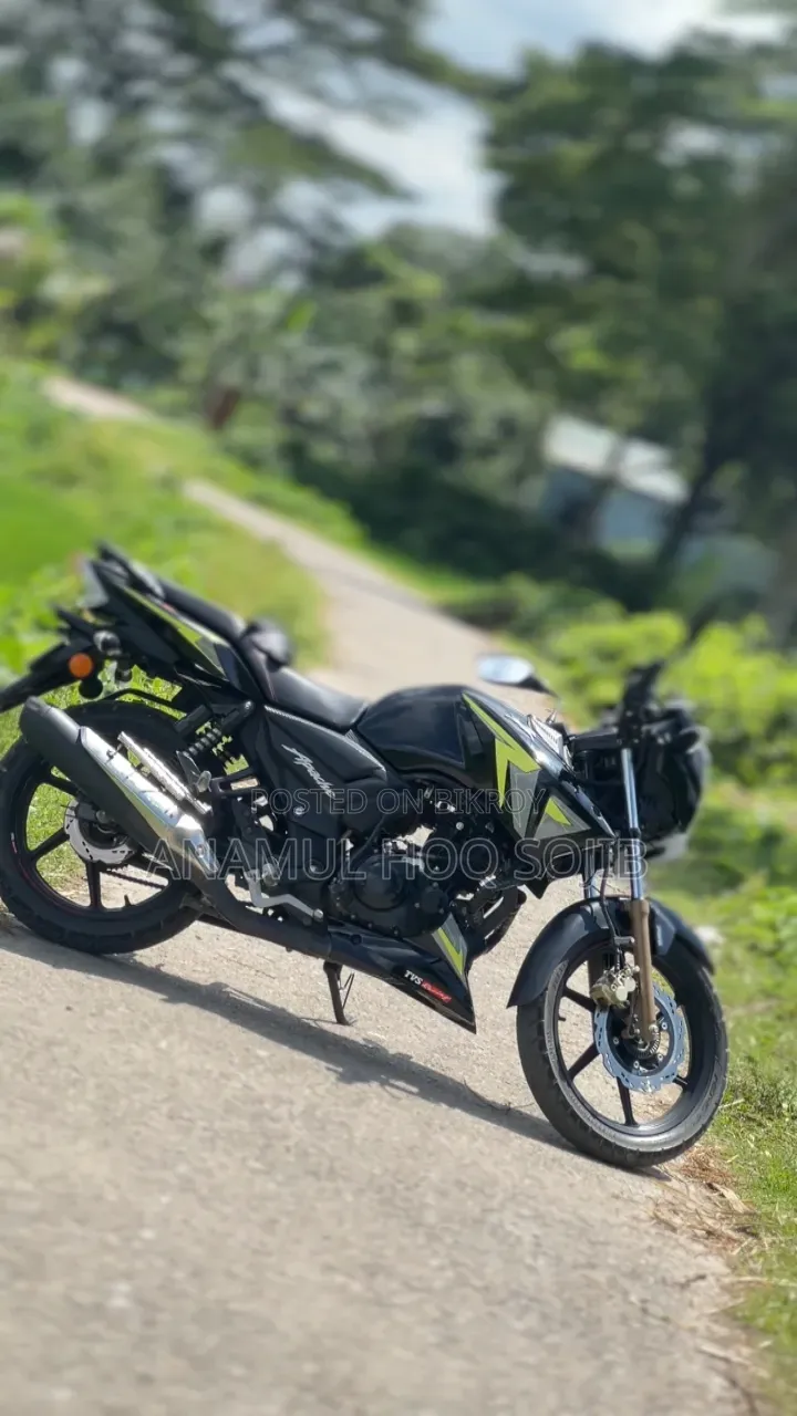 TVS Apache RTR 160 2V ABS 2024 Black