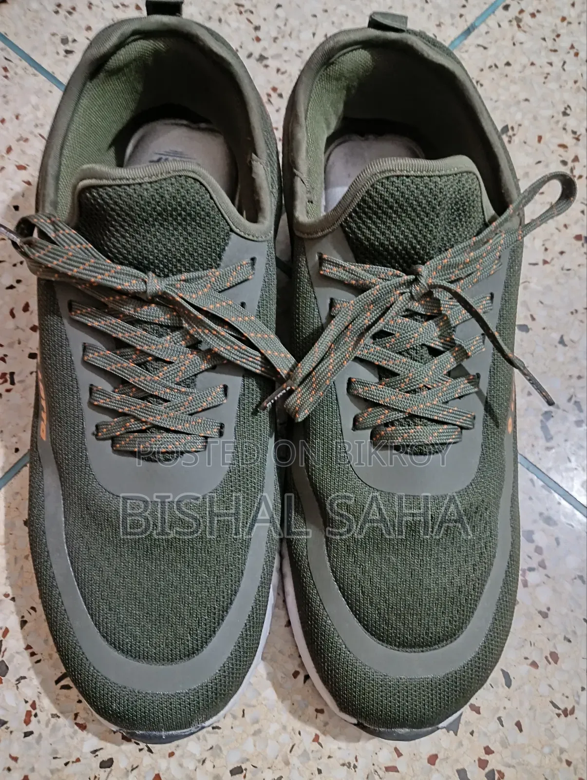 "Shoes Used for Only 2–3 Days – Almost Like New Condition"