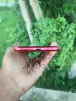 Apple iPhone 11 64 GB Red
