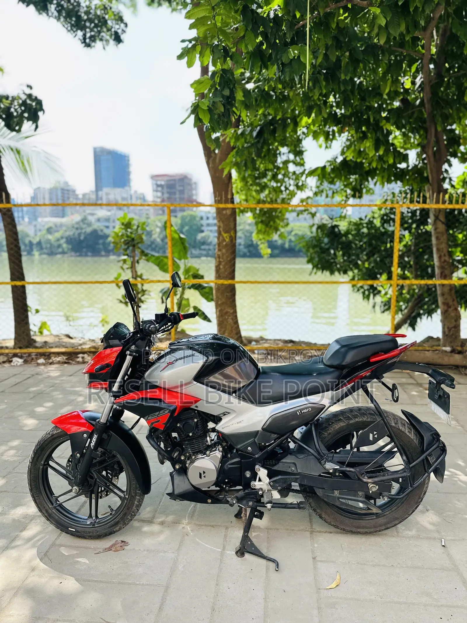 Hero Xtreme 125R 2026 Silver