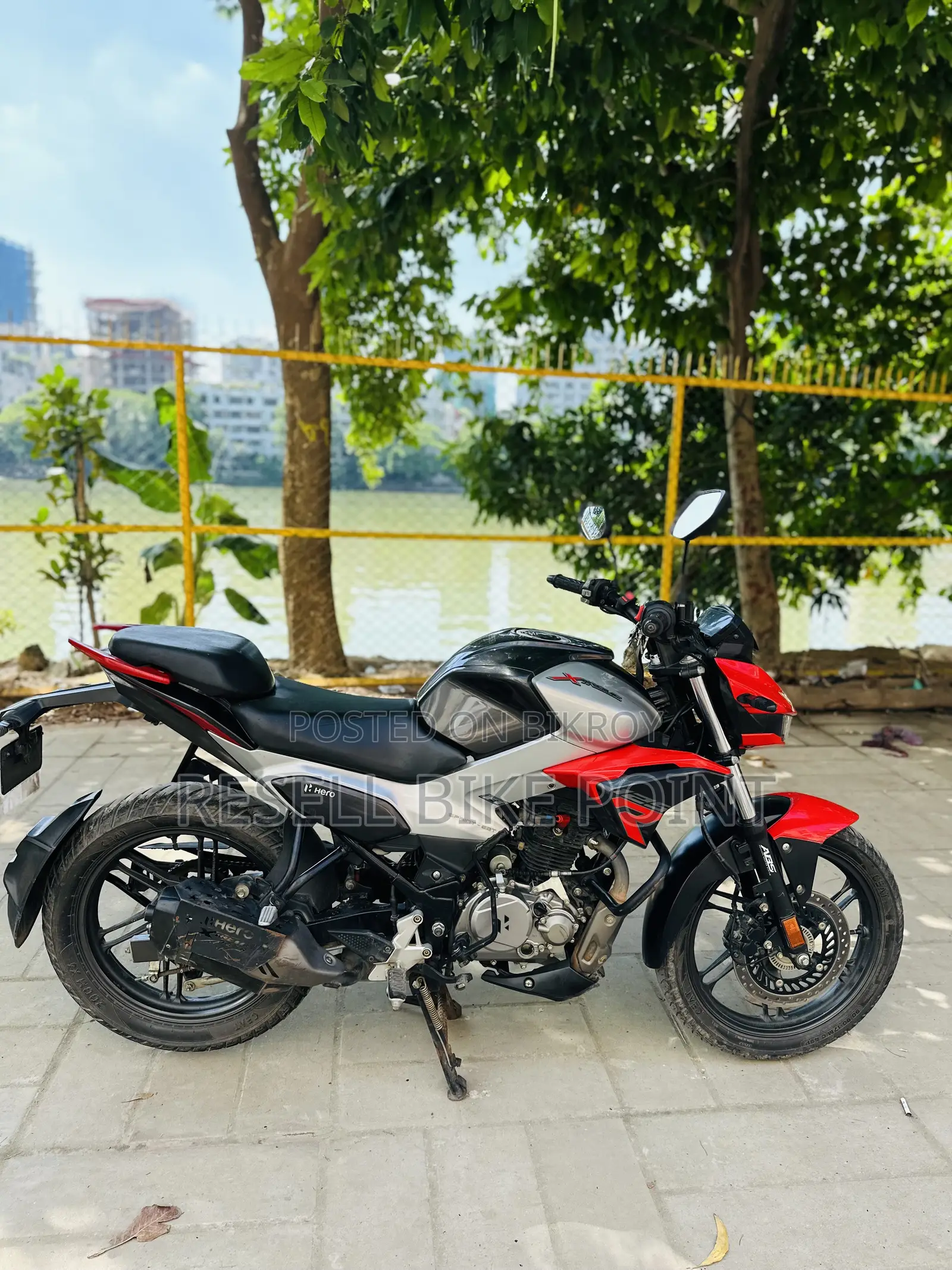 Hero Xtreme 125R 2026 Silver