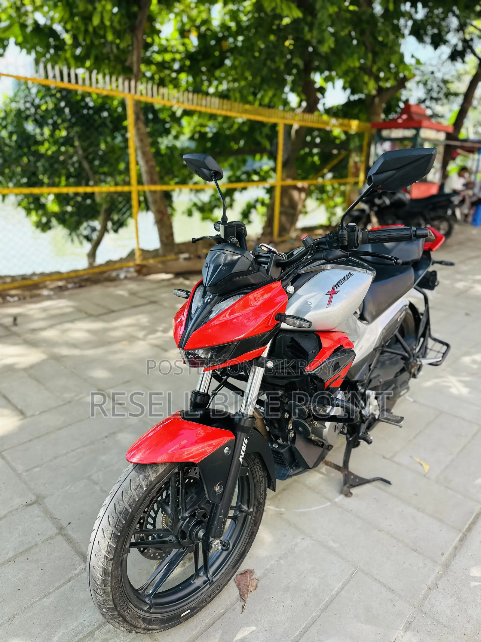 Hero Xtreme 125R 2026 Silver