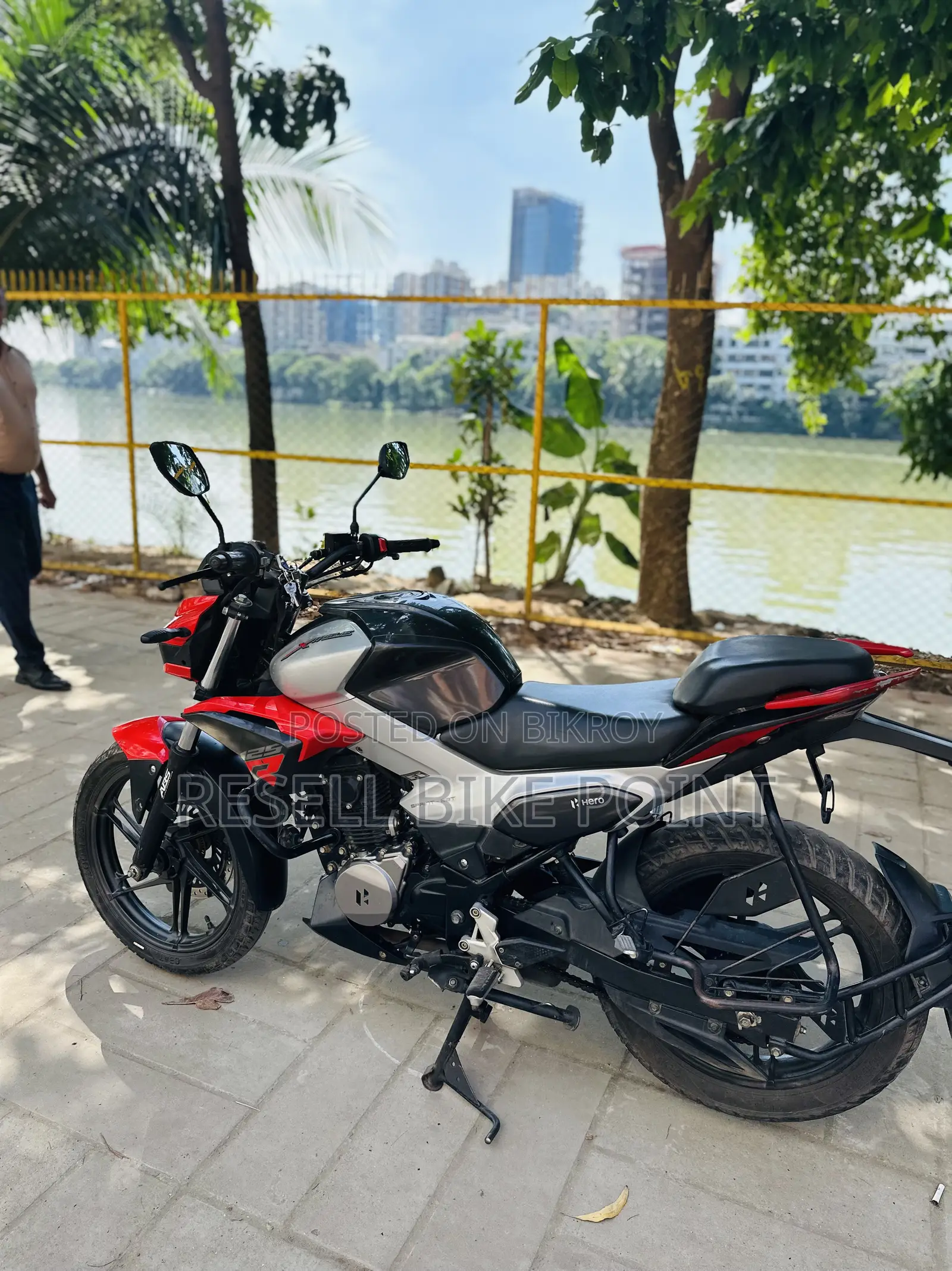 Hero Xtreme 125R 2026 Silver
