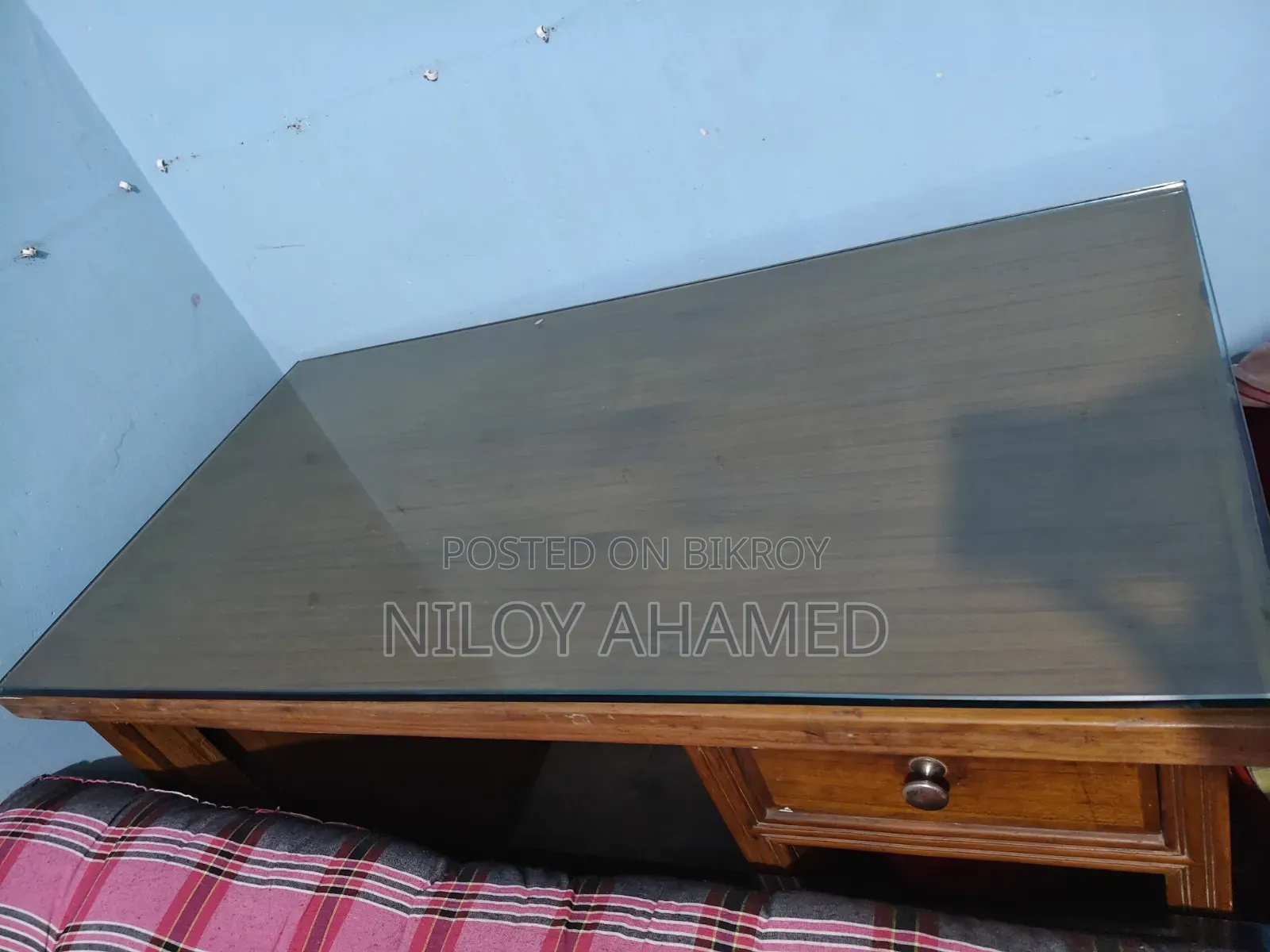 Room Table