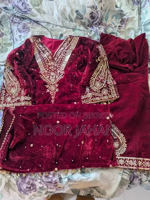 Dress..one Time Used