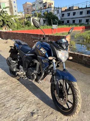 ইয়ামাহা এফজেডএস ভি২ ২০২৪ নীল