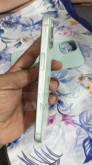 Apple iPhone 15 256 GB