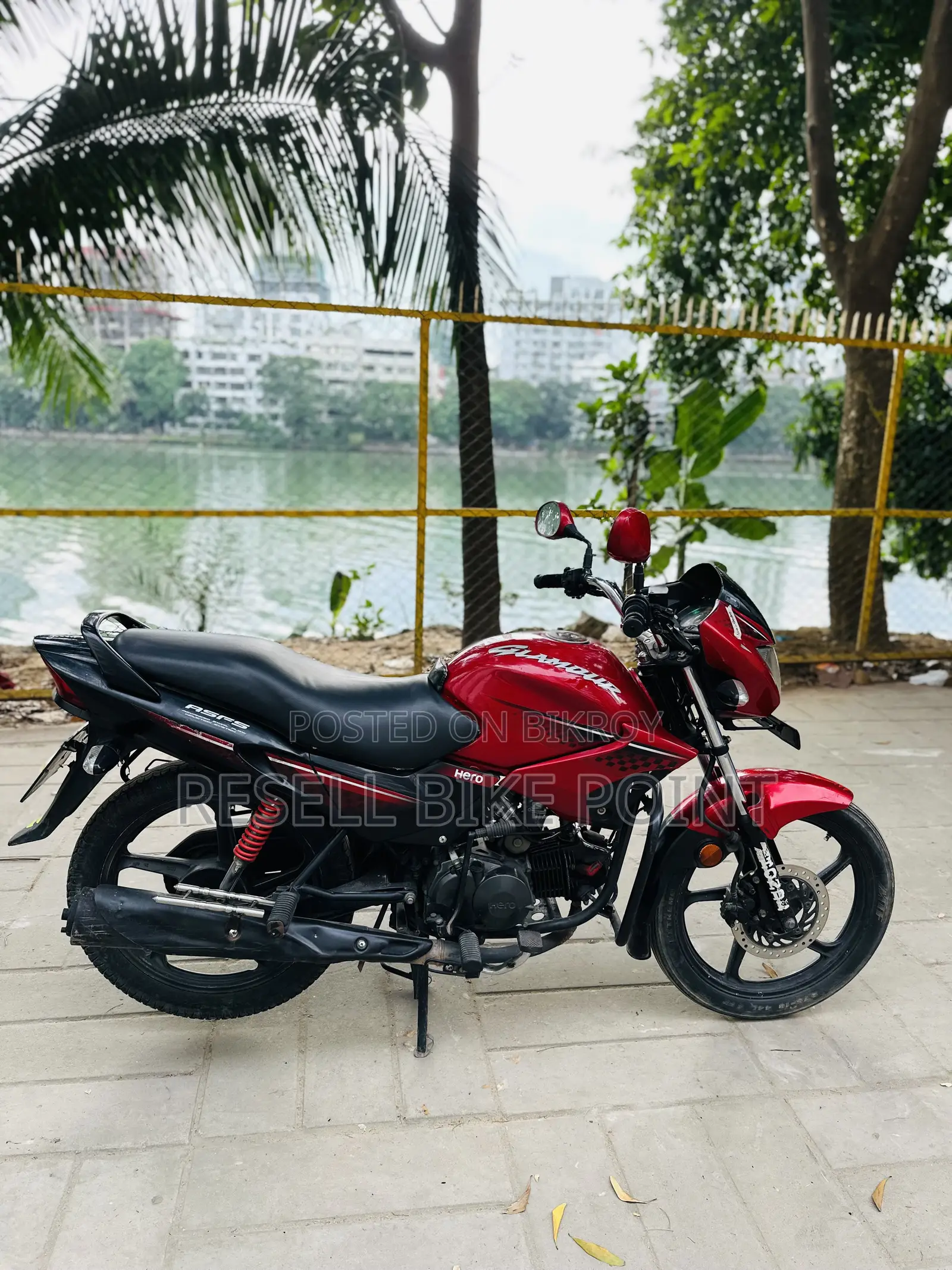 Hero Glamour 2019 Red
