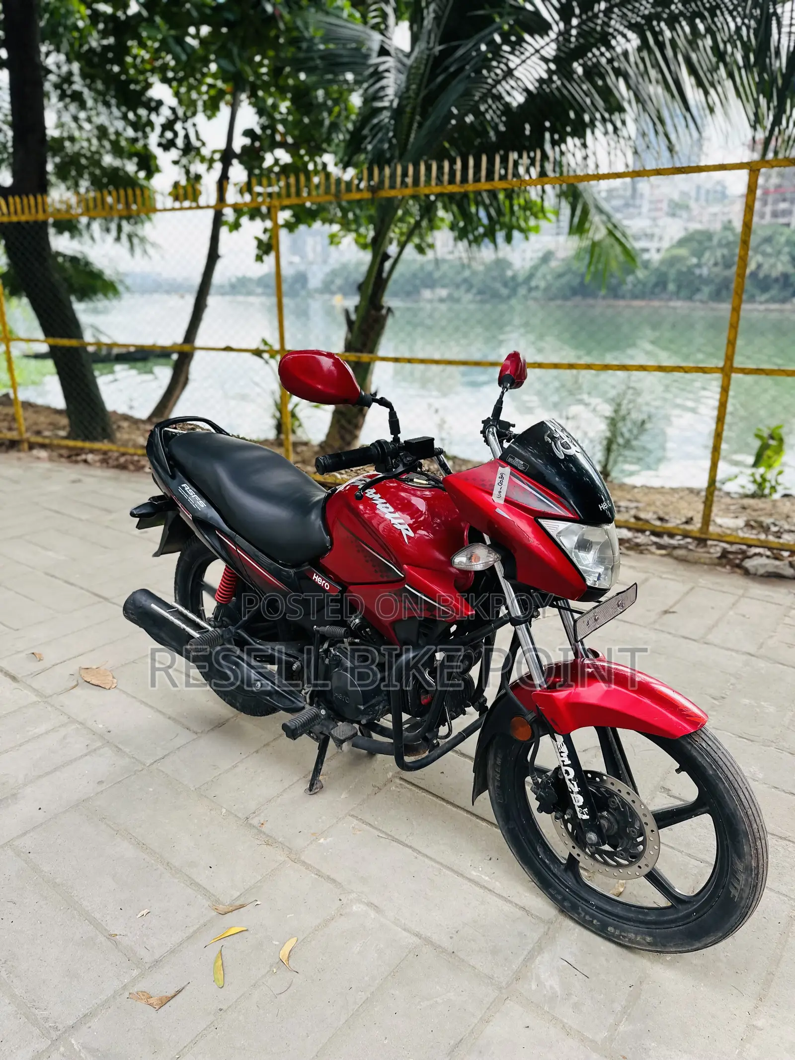 Hero Glamour 2019 Red