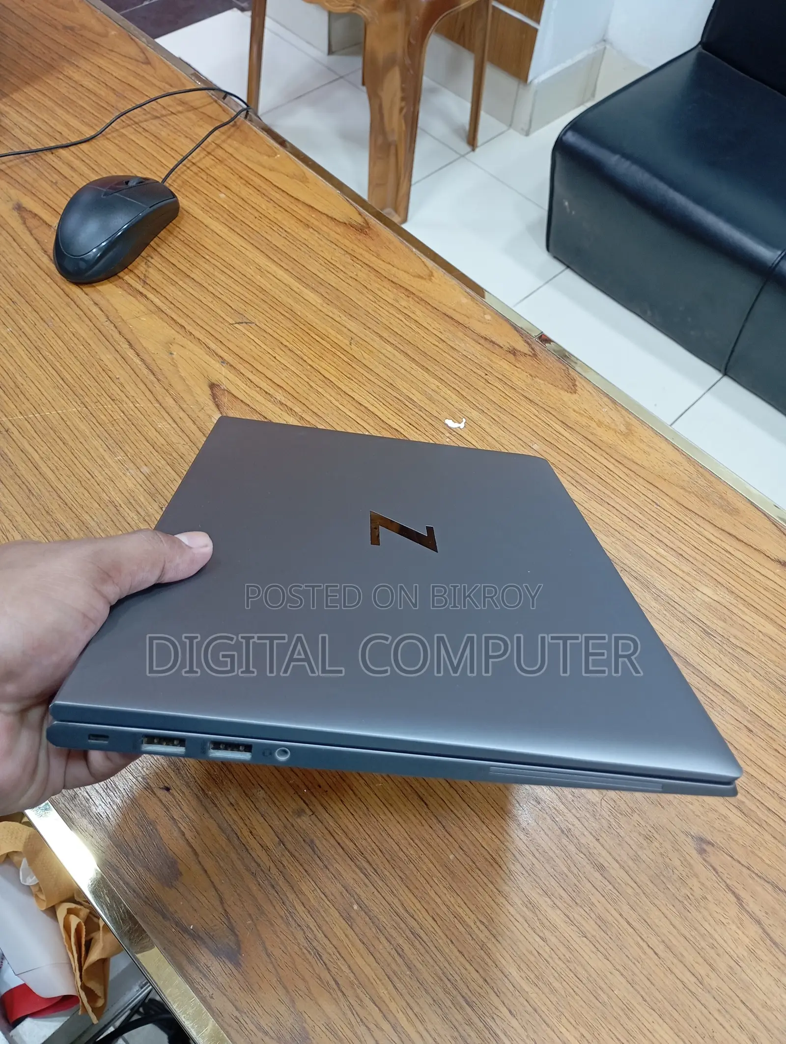 ল্যাপটপ HP ZBook Firefly G8 16GB ইন্টেল কোর i5 SSD 512GB