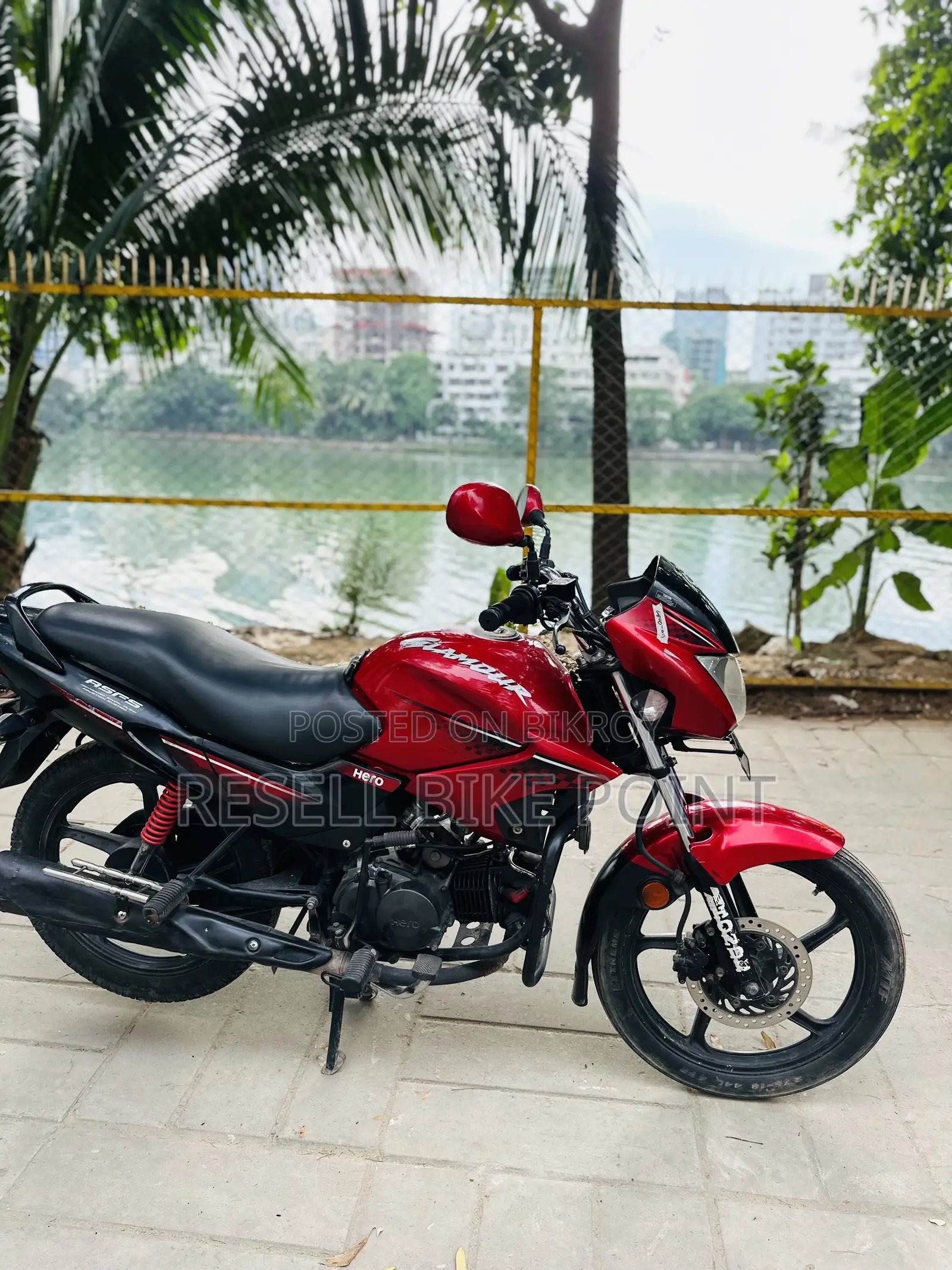 Hero Glamour 2019 Red