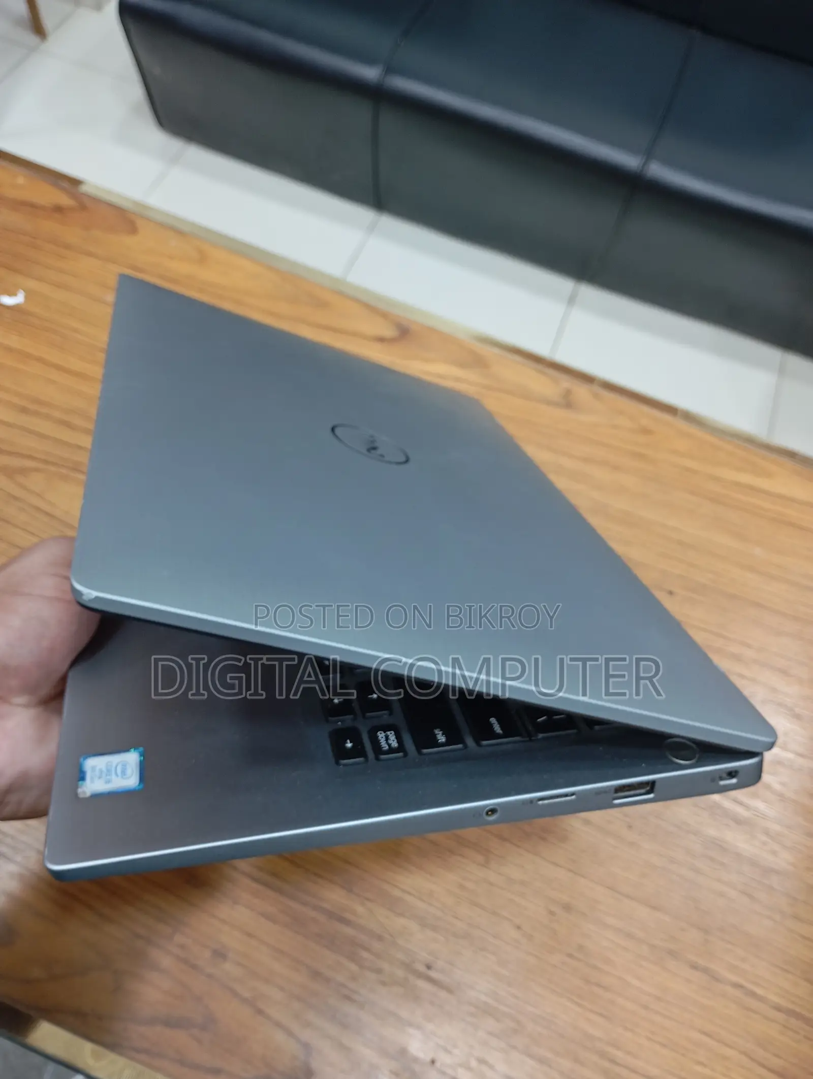 Laptop Dell Latitude 7400 8GB Intel Core i5 SSD 256GB