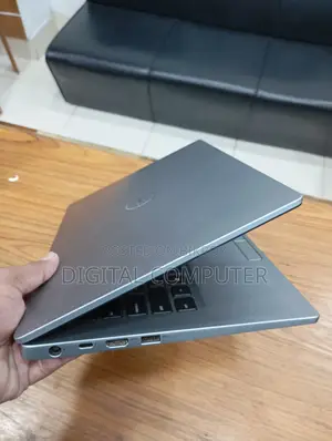 Laptop Dell Latitude 7400 8GB Intel Core i5 SSD 256GB