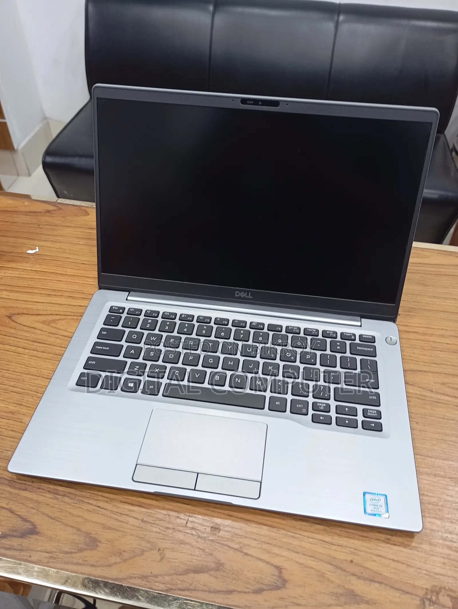 Laptop Dell Latitude 7400 8GB Intel Core i5 SSD 256GB