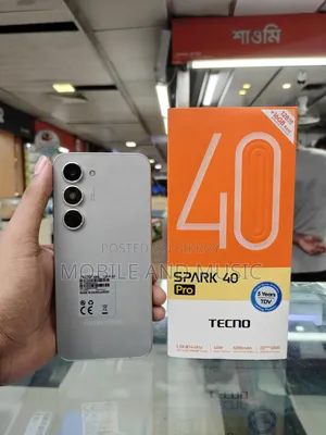 টেকনো স্পার্ক ৪০ প্রো ১২৮ জিবি সিলভার