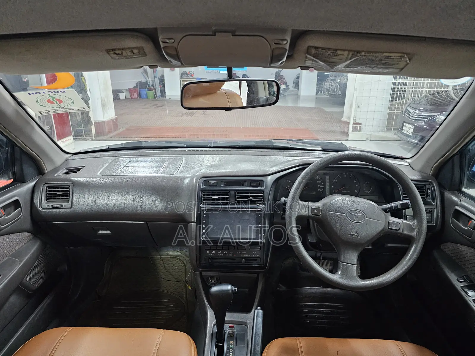 Toyota Carina 1.5 Front-Wheel Drive Sedan 1997 Red