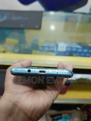 ইনফিনিক্স হট ১১ প্লে ৬৪ জিবি হোয়াইট
